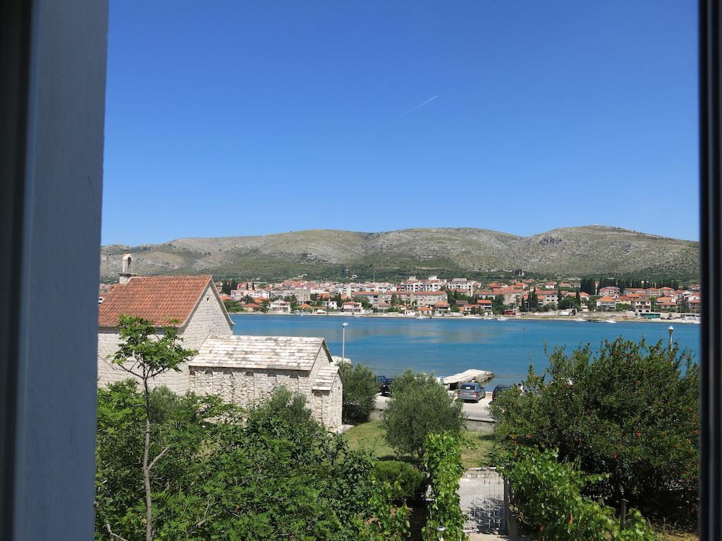 Apartments Coce Trogir Quarto foto