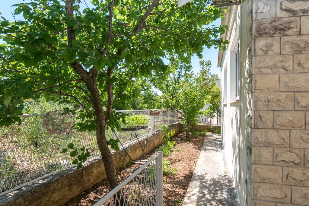 Apartments Coce Trogir Exterior foto